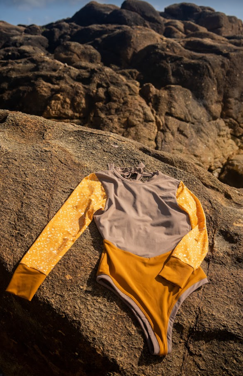 Long sleeve swimsuit cheeky discount