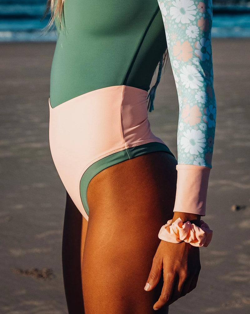 Lobitos Surf Suit (Front Zip) - Long Sleeve - "The Green Goddess" (Cheeky)