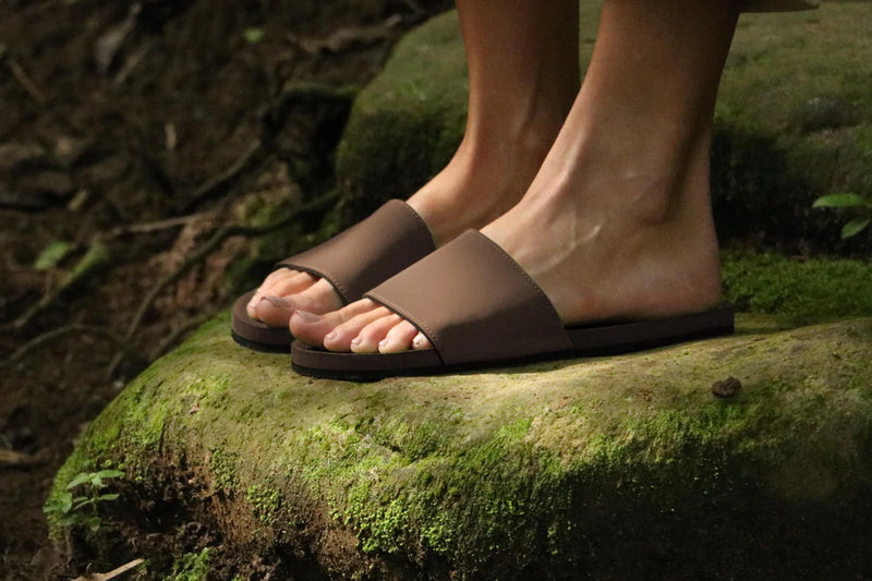 Women's Flip Flops – Soil